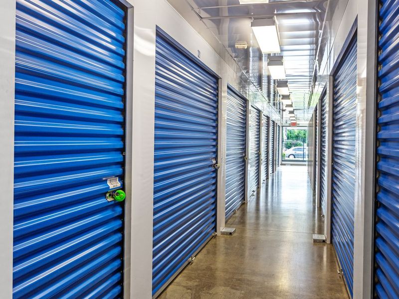 Interior Units - Storage Express at 8601 National Turnpike, Fairdale, KY 40118