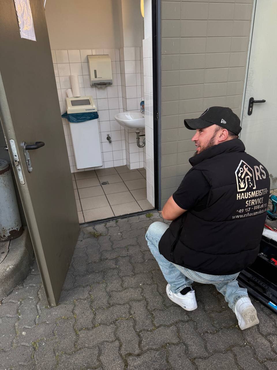rs hausmeisterservice, Am Försterbrunnen 4 in Hann. Münden