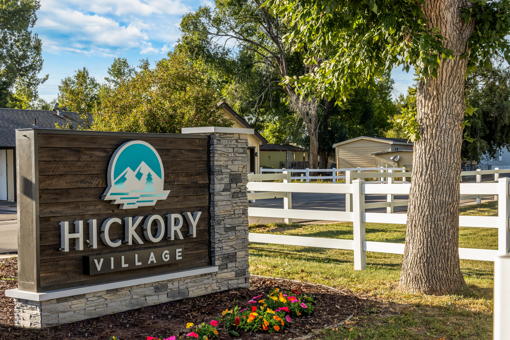 Hickory Village Community