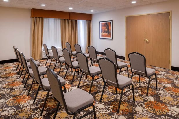 Images Hampton Inn Elkhart