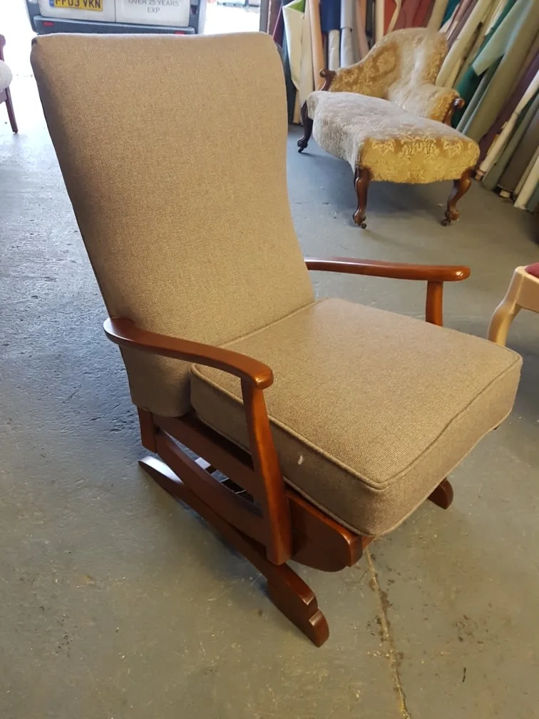 Images T.MC Upholstery