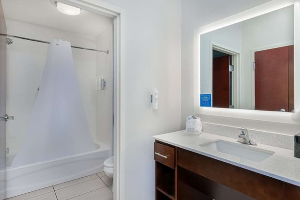 Images Homewood Suites by Hilton Atlanta/Perimeter Center