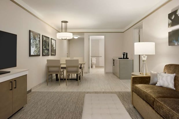 Images Hilton Garden Inn Newtown Square Radnor