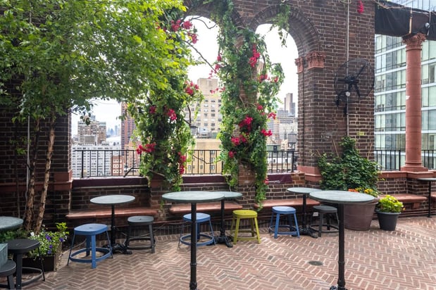 Images Artie's Backroom & Rooftop