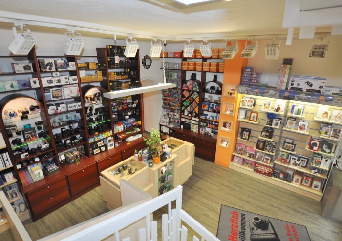 Fotohaus Alois Scharinger - Fotofachhandel u Fotostudio, Hauptstraße 46 in Linz