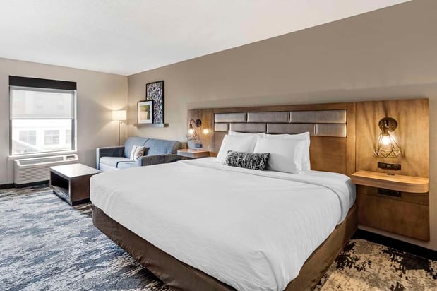Images Best Western Plus Bourbonnais Hotel & Suites