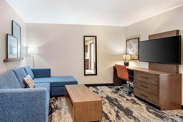 Images Best Western Plus Bourbonnais Hotel & Suites