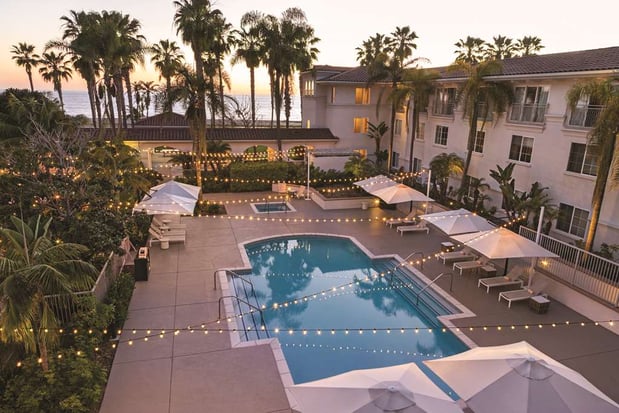 Images Hilton Garden Inn Carlsbad Beach