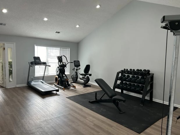 Images Willow Bend Apartments