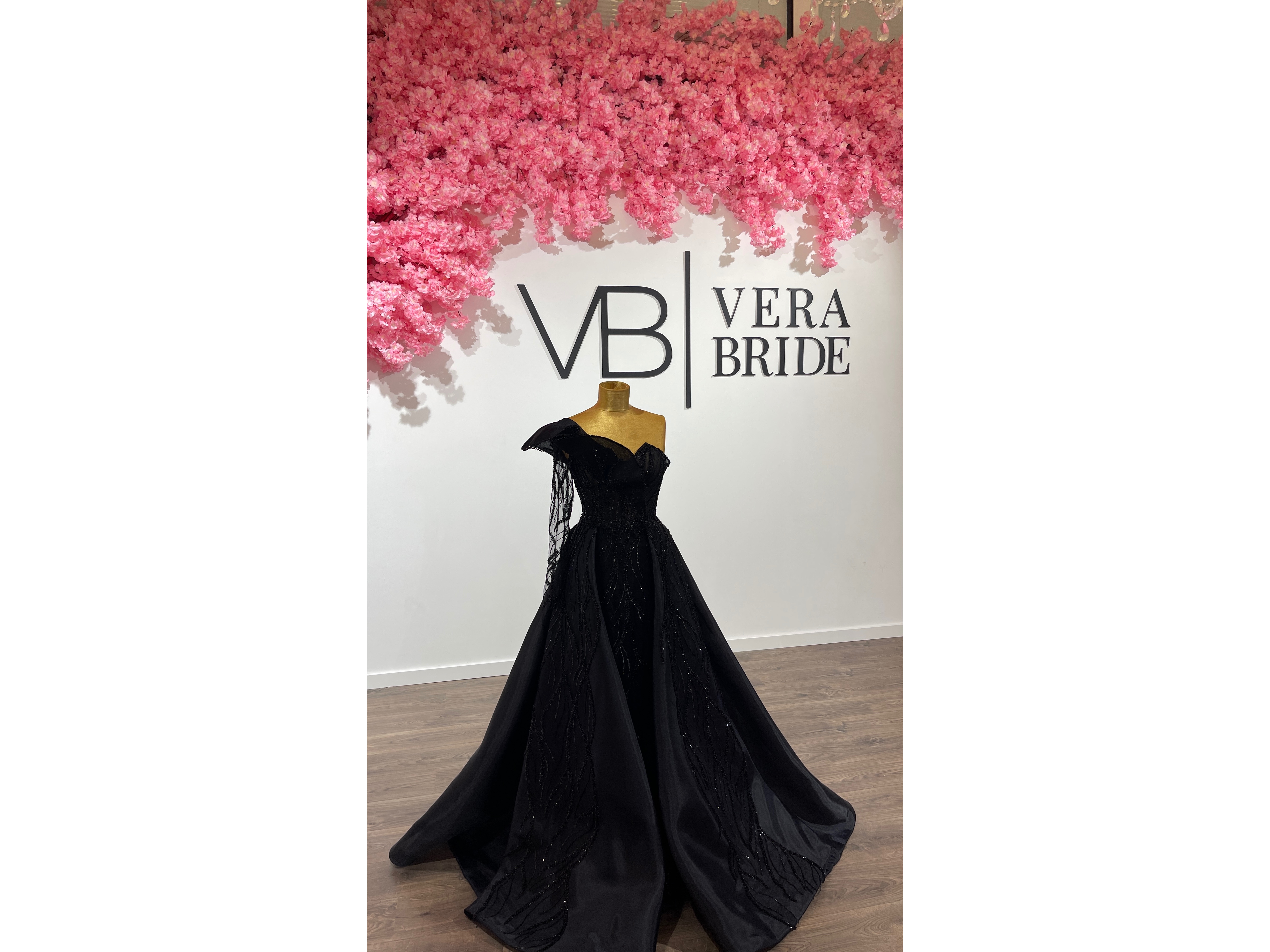 Vera Bride Braut und Abendmode in Köln - Logo