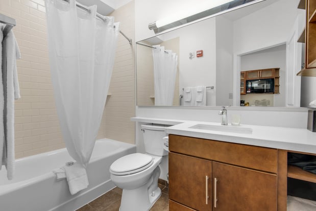 Images Candlewood Suites Pensacola - University Area by IHG