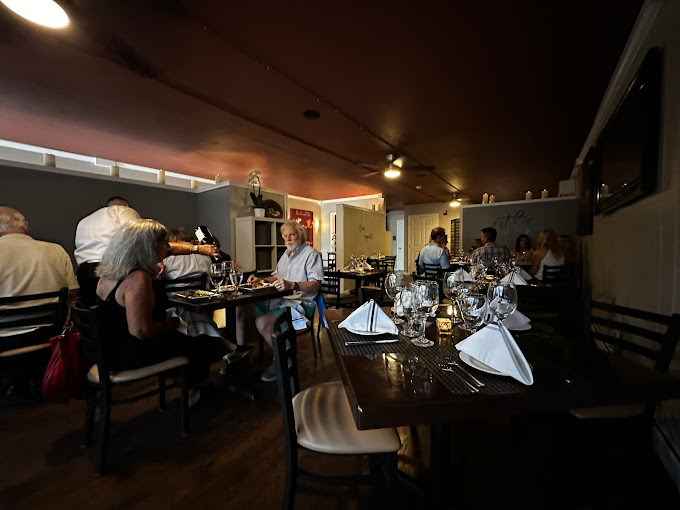 Images F1RST Restaurant