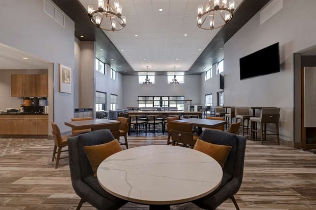 Images Homewood Suites by Hilton Oak Creek Milwaukee