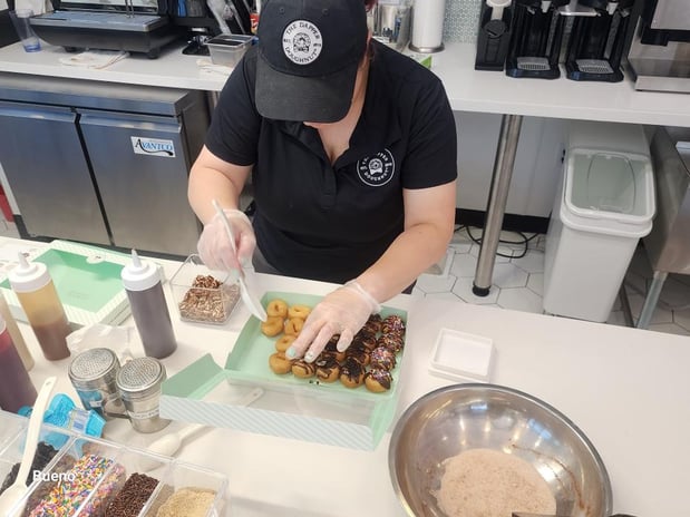 Images Dapper Doughnut Sammamish-Highlands