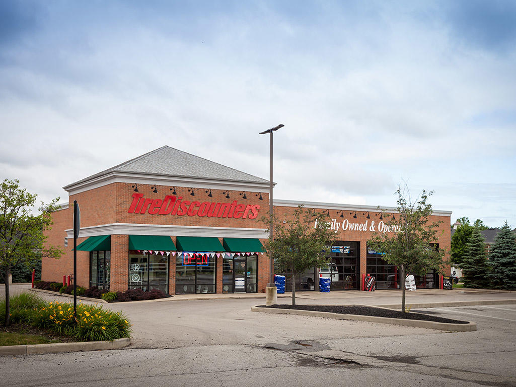 Tire Discounters on 5759 N Hamilton Rd in Columbus