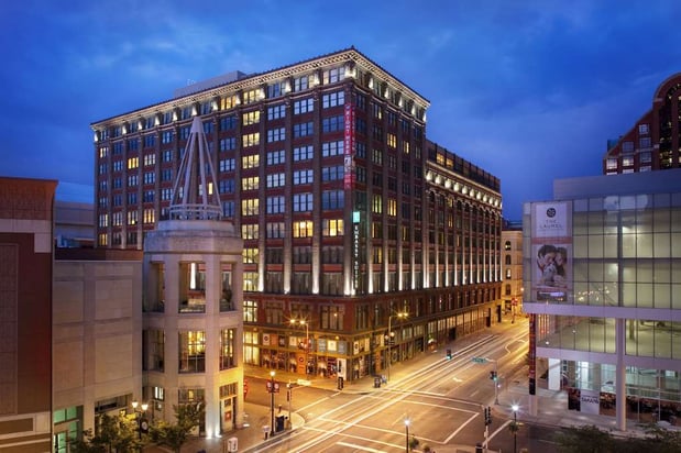 Images Embassy Suites by Hilton St. Louis Downtown
