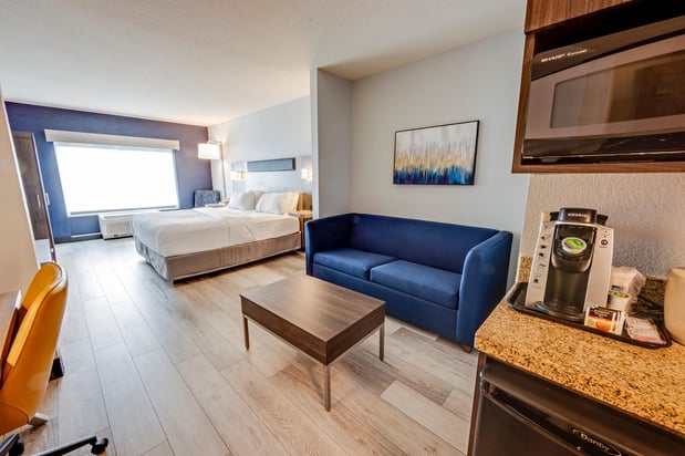 Images Holiday Inn Express & Suites Columbus OSU-Medical Center by IHG