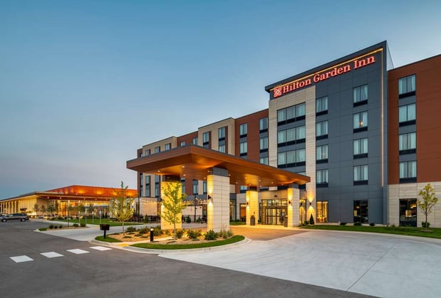 Images Hilton Garden Inn Milwaukee Brookfield Conference Center