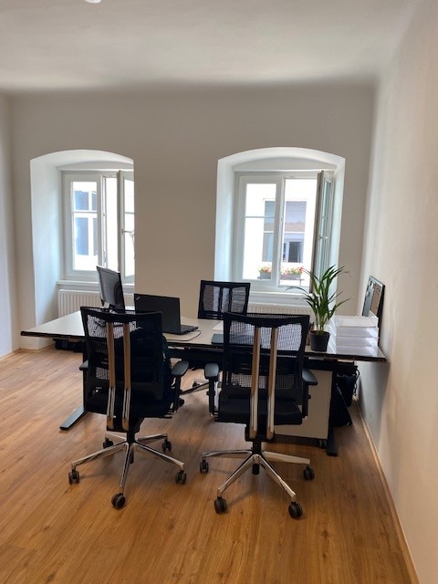 CUORE - Der Immobilien- und Kreditmakler in Österreich, Hauptplatz 13 in Enns