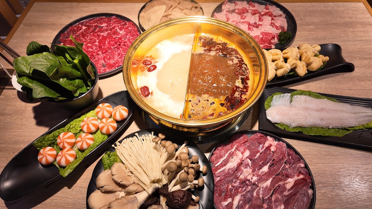Little Lamb - Hot Pot, Grill & Chinesisches Restaurant Düsseldorf, Kölner Straße 14 in Düsseldorf