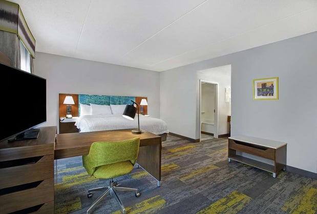 Images Hampton Inn & Suites Augusta West
