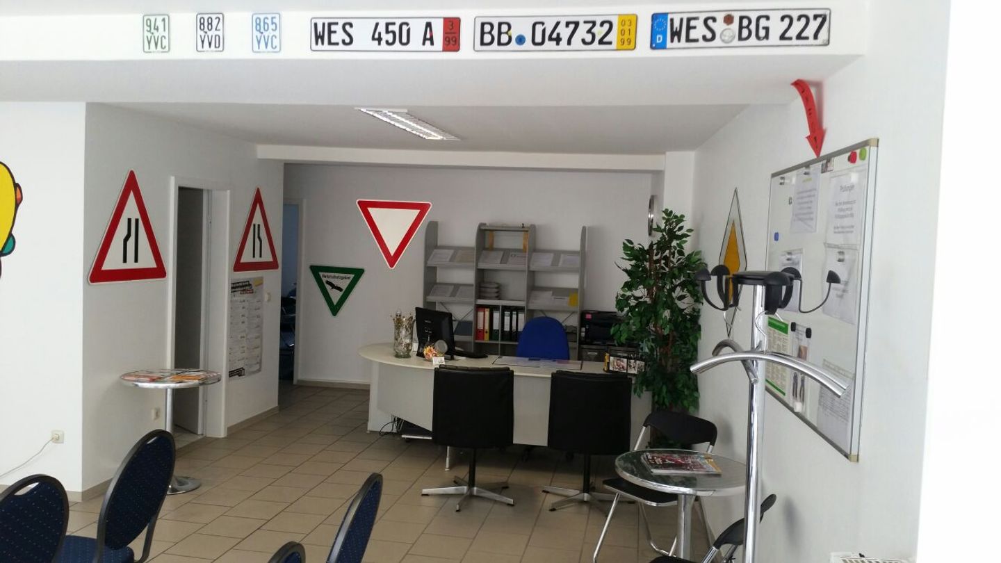 Fahrschule Giesa, Rheinstr. 12 in Rheinberg