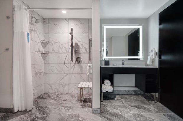 Images Embassy Suites by Hilton Alpharetta Halcyon