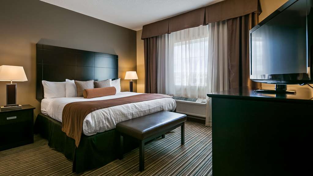 Guest Room Best Western Plus Peace River Hotel & Suites Peace River (780)617-7600
