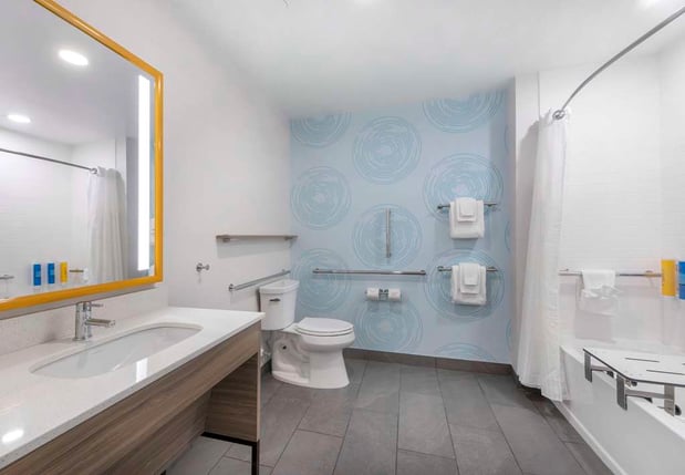 Images Tru by Hilton Wilmington Wrightsville Beach