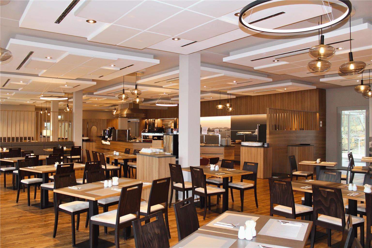 Best Western Plus Hotel Am Schlossberg, Europastrasse 13 in Nuertingen