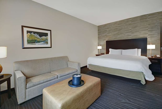 Images Hampton Inn & Suites Robbinsville