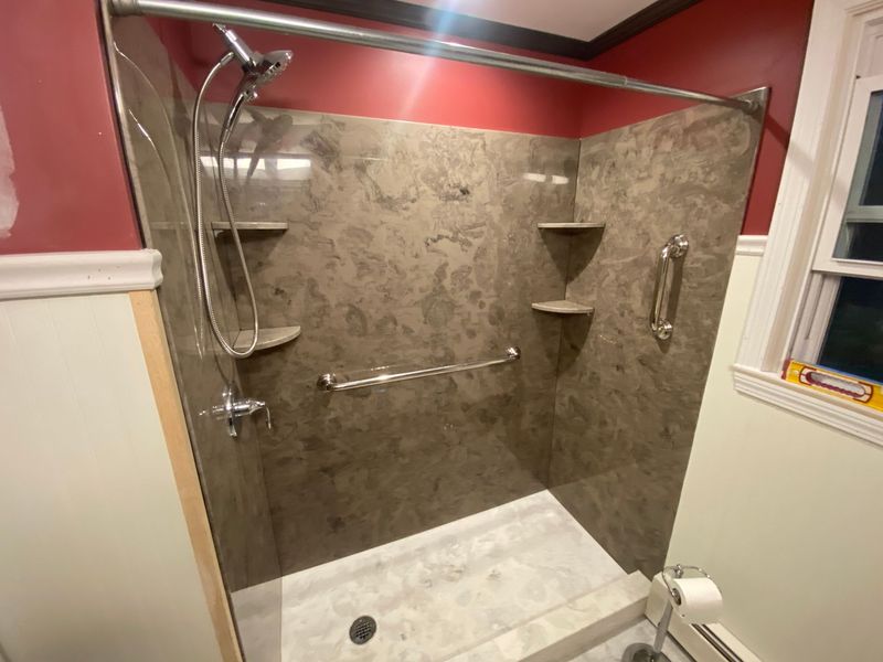 Images Hebert Customs LLC