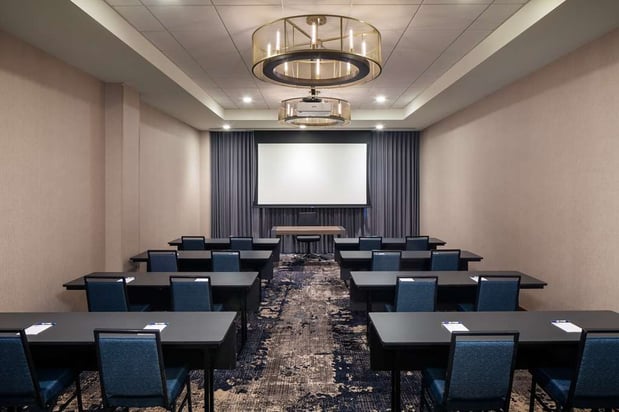 Images Homewood Suites by Hilton Boston Seaport District
