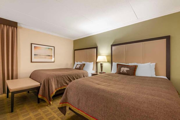 Images Best Western Plus White Bear Country Inn