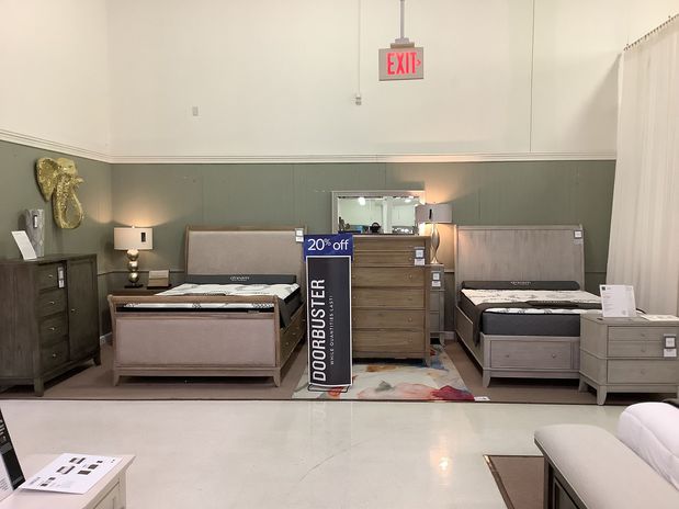 Images Value City Furniture