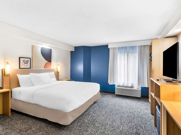 Images Spark by Hilton Augusta