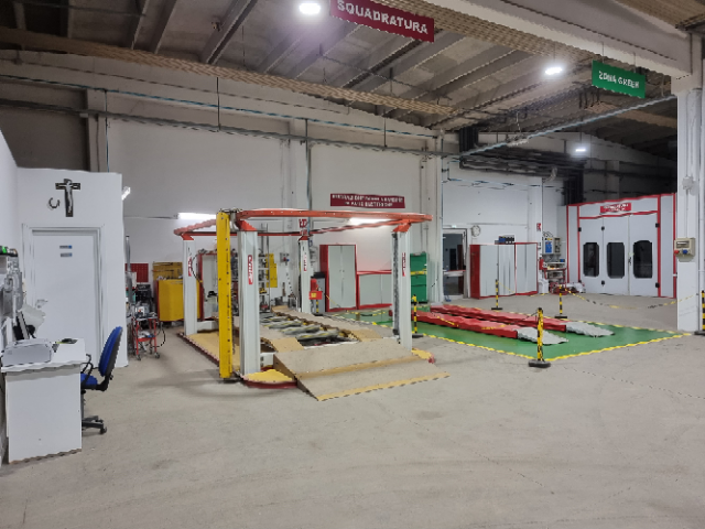 Images Carrozzeria Adriatica