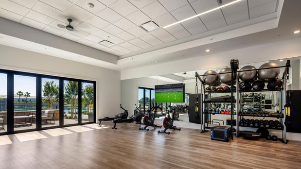 Images Regency at Tracy Lakes