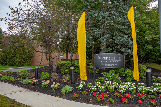 Images Rivers Bend Apartments