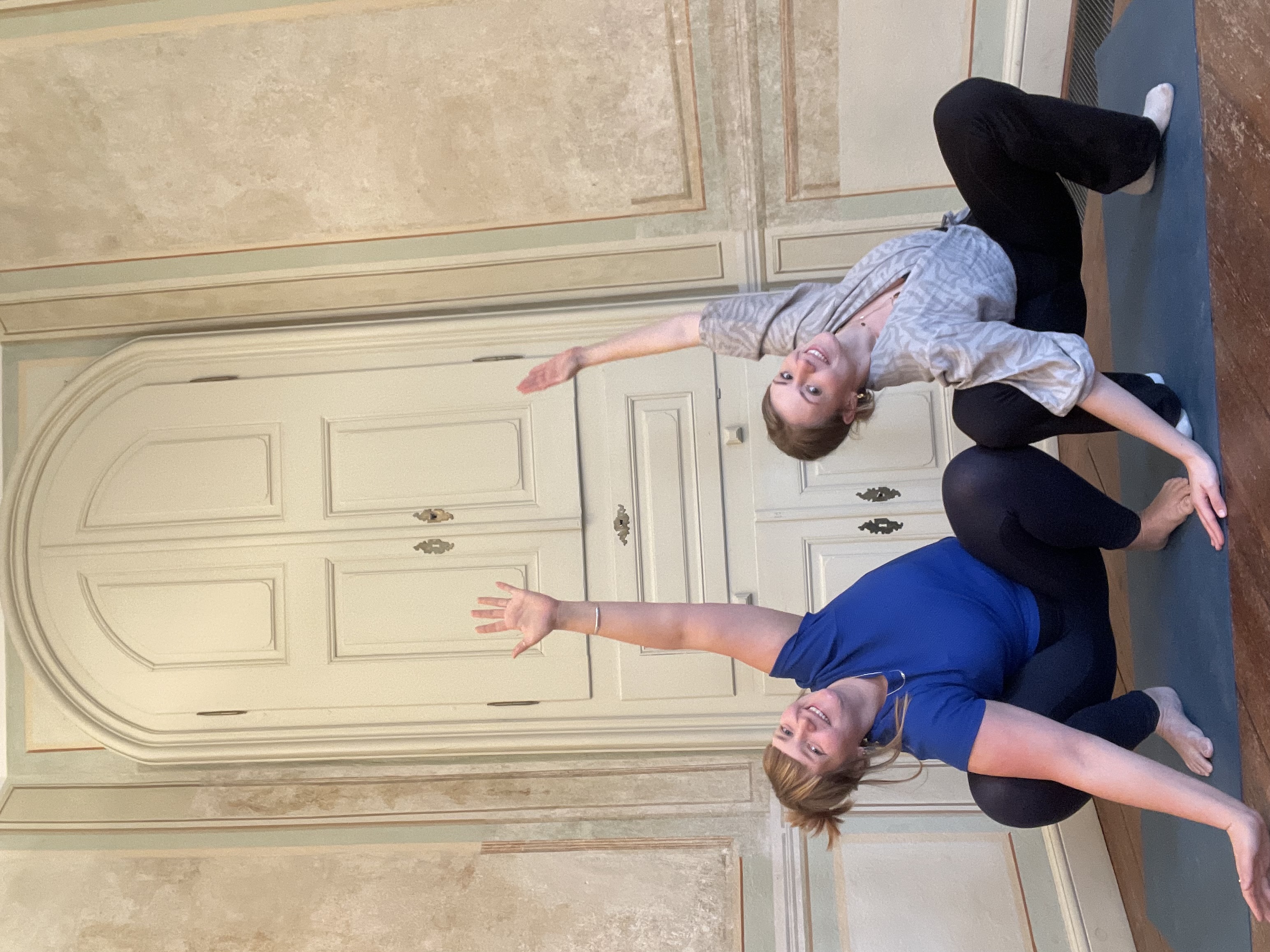 Schwangerschaftsyoga im Kavalierhaus | Caritas-Klinik Maria Heimsuchung Berlin-Pankow, Breite Straße 45 in Berlin