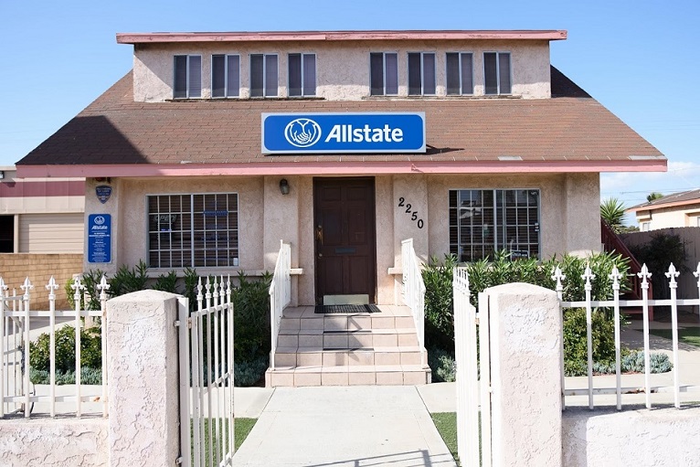 Images Al Renteria: Allstate Insurance