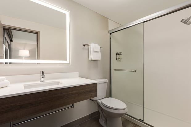Images Holiday Inn Express Baltimore at the Stadiums by IHG