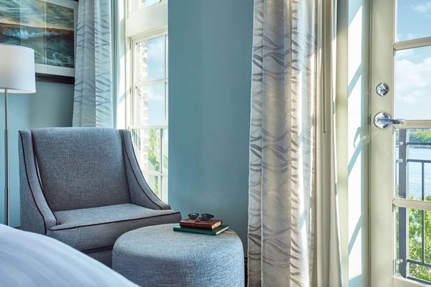 Images The Cotton Sail Hotel Savannah, Tapestry Collection by Hilton