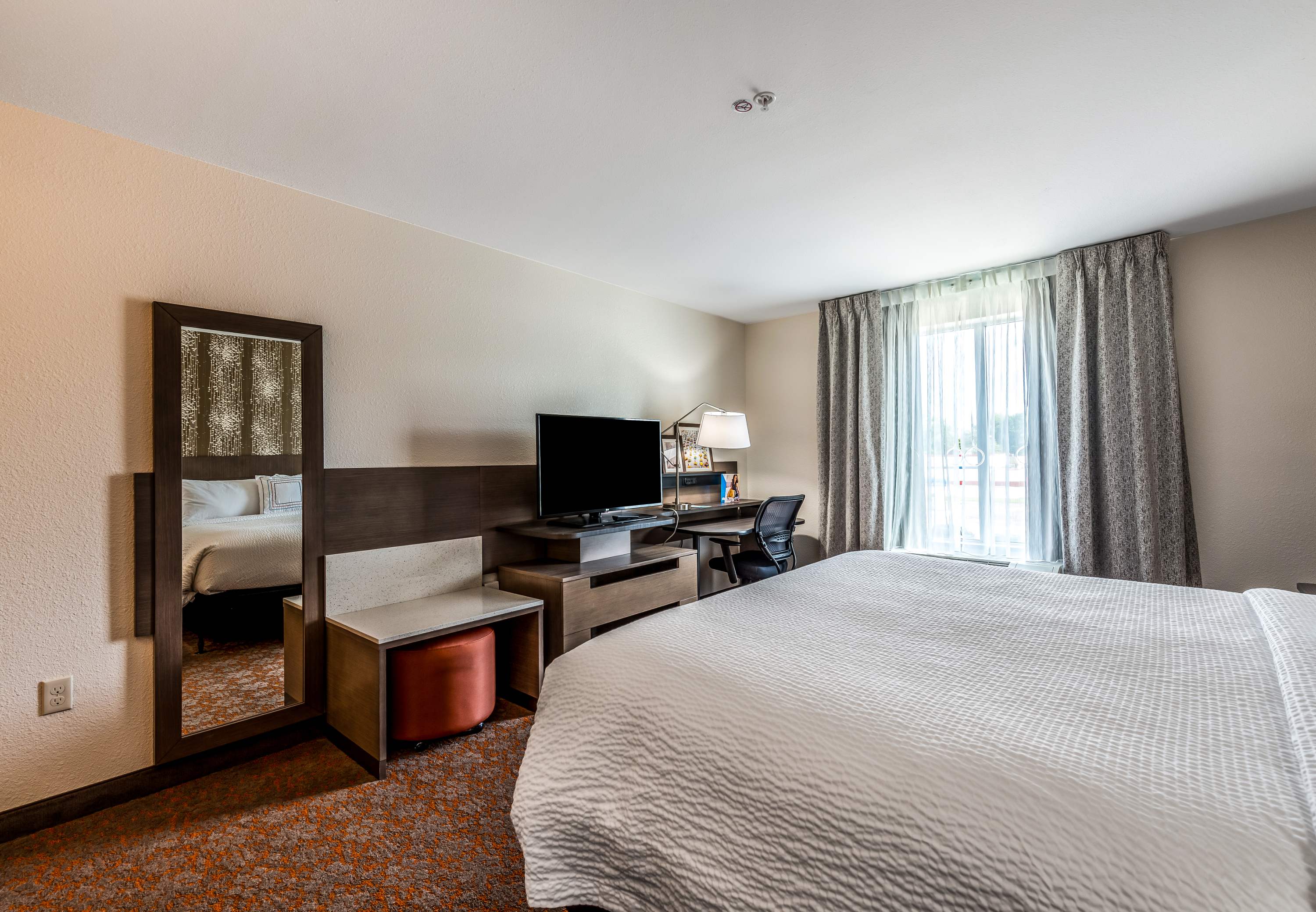 Thb Comfort Suites Stevensville St Joseph Hotel In Stevensville