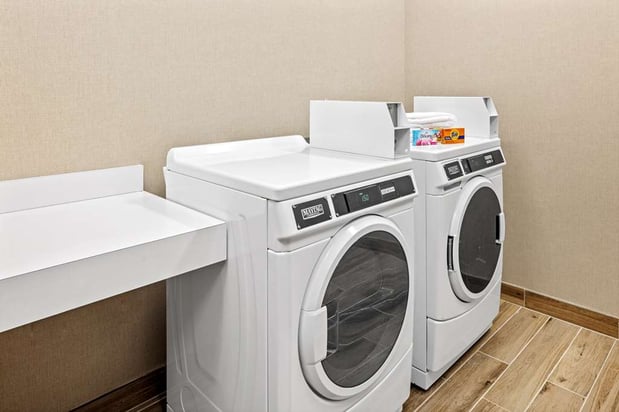 Images Hampton Inn Suites Cincinnati West