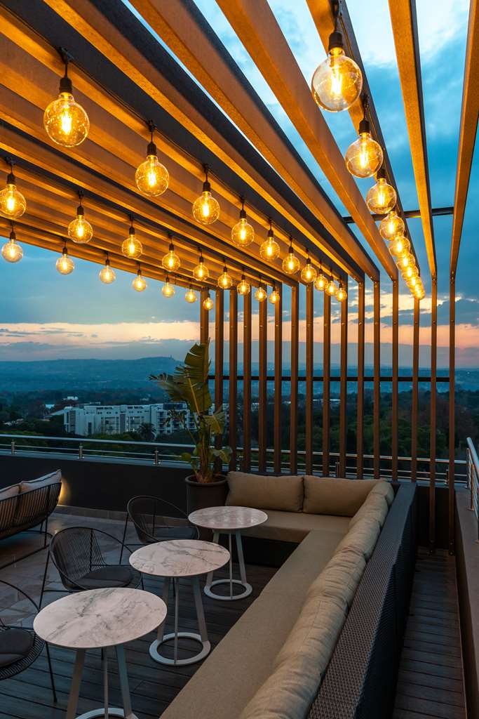 Images Radisson RED Johannesburg Rosebank