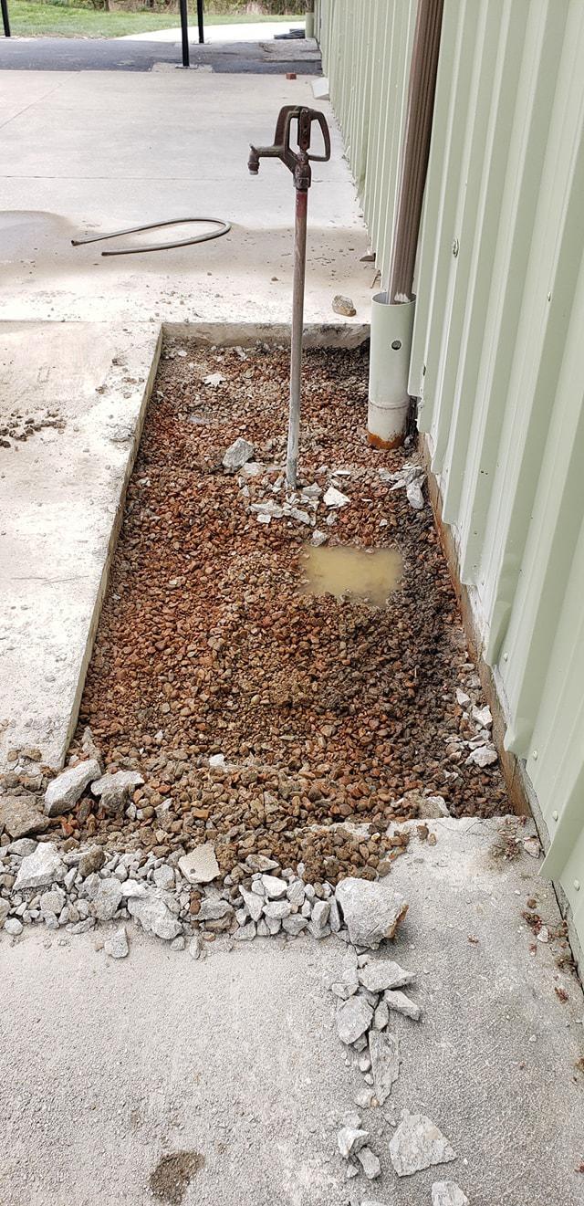 Lynn's General Services, Inc. Logo