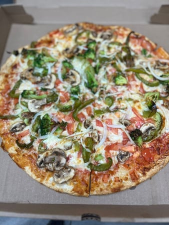 Images Townline Pizzeria Seafood/Harrison's Roast Beef