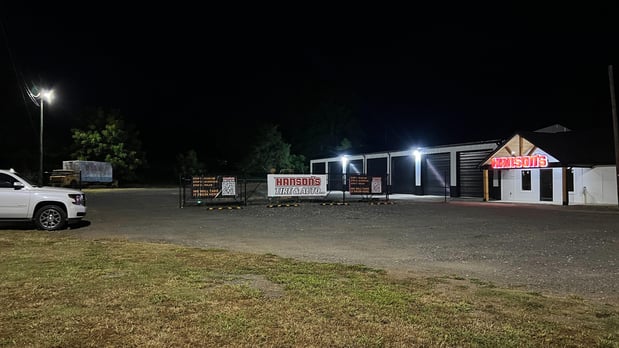 Images Hanson’s Tire & Auto