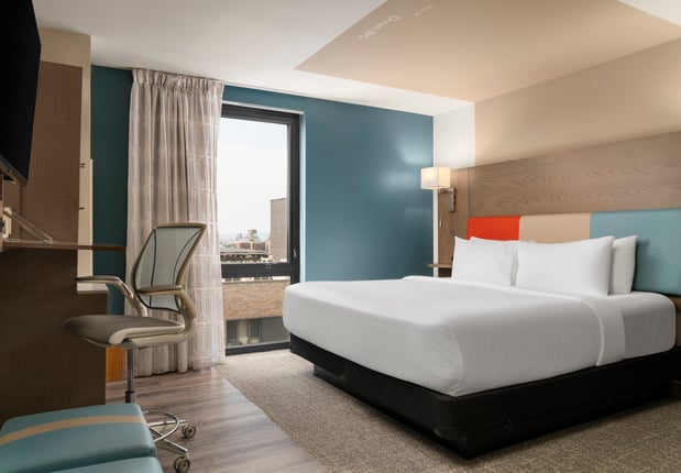 Images EVEN Hotel Brooklyn by IHG